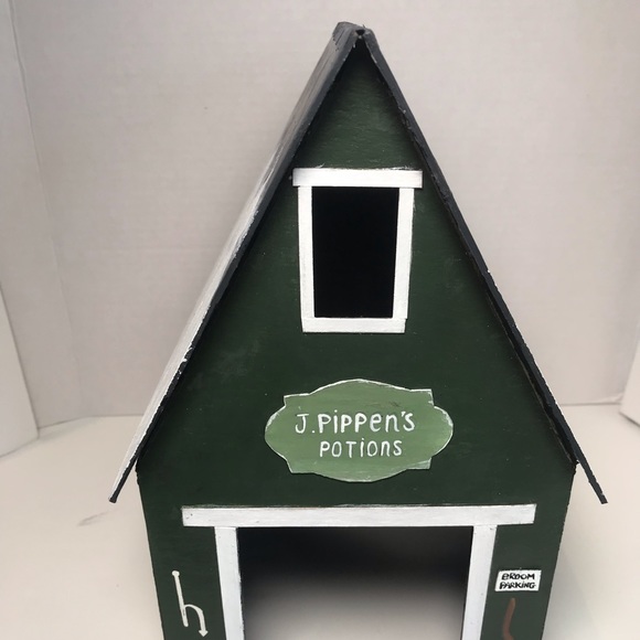 Guinea/Small Pet,House,Hide Out Potion Store Harry Potter inspired - Picture 3 of 11